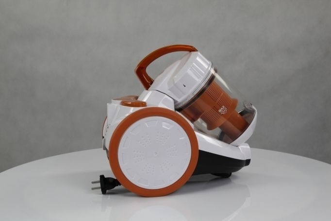 Aspirator cu filtru HEPA 