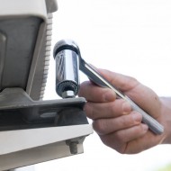 Cheie tubulara universala magnetica